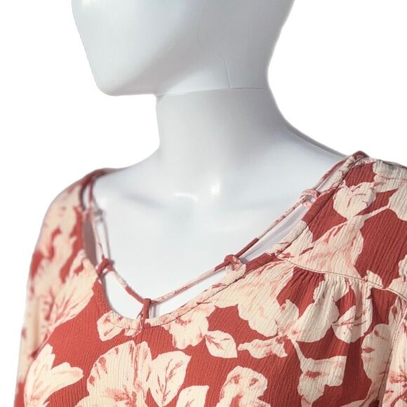 Billabong Floral Winding Roads Top - Picture 8 of 13